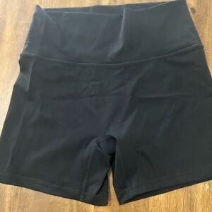 Aerie Goals bike short large